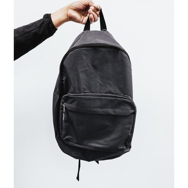 luis-quintero-8TSqJoI-NVs-unsplash Eleifend donec pretium vulputate sapien sagittis